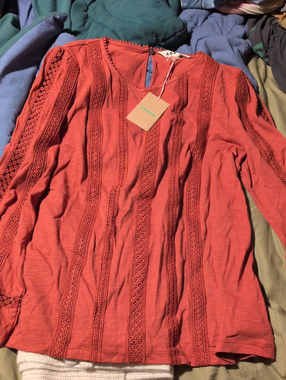 Boohoo Coral Lace-Trim Long Sleeve Tunic